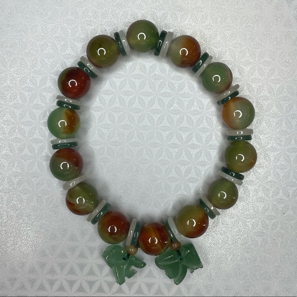Women’s Beaded Bracelet with Charms